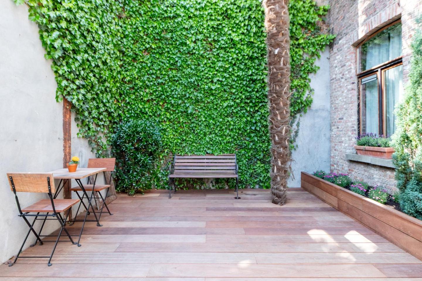 Montovani Hotel 2*
